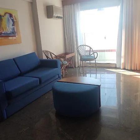 Yacht Coast Apartamento *